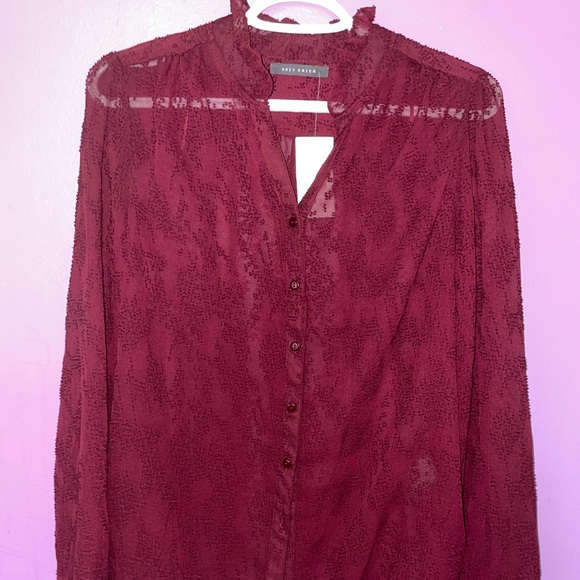 Women’s Suzy Button Up Blouse